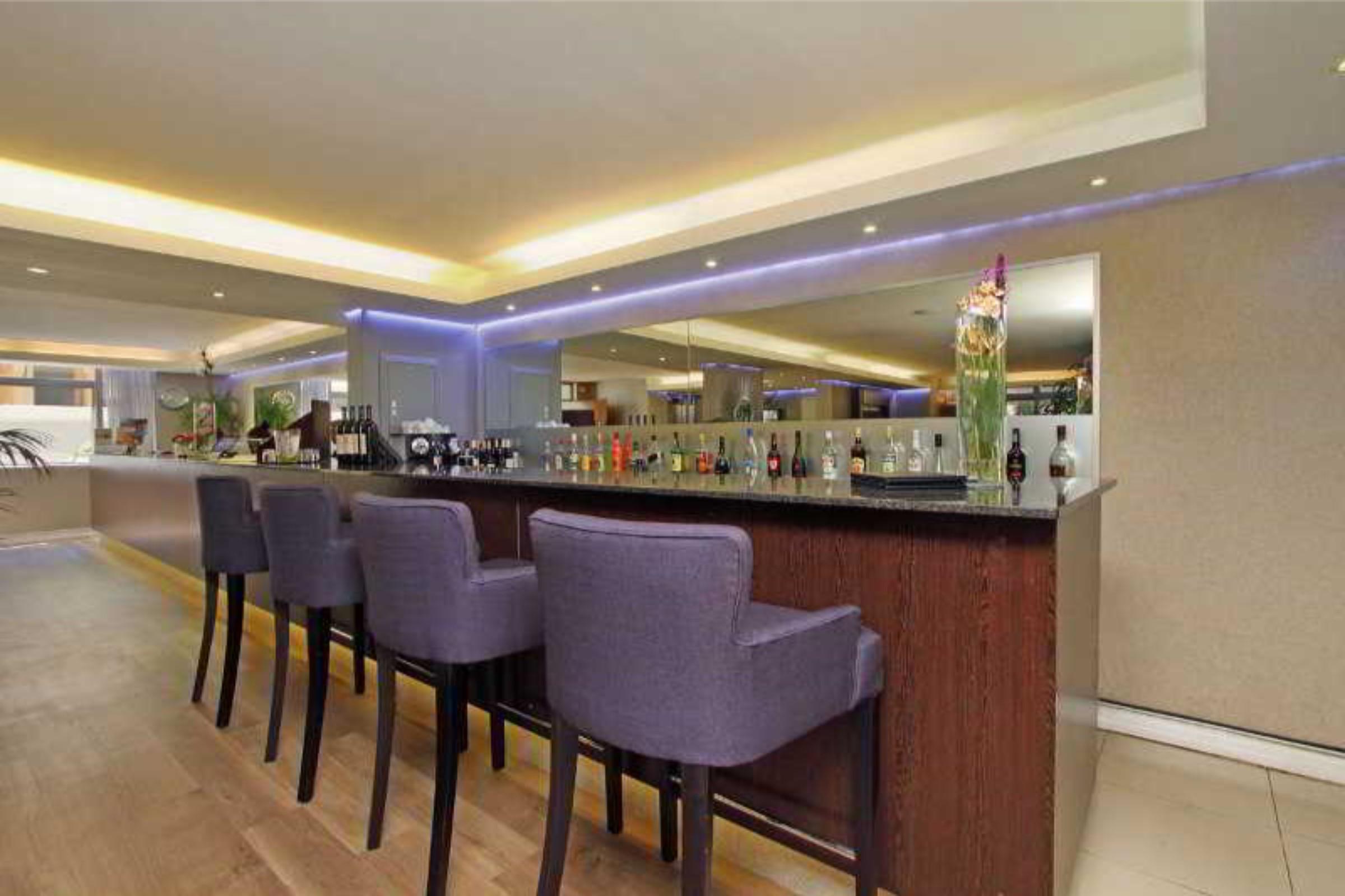 The Hyde All Suite Hotel Кейптаун Екстериор снимка